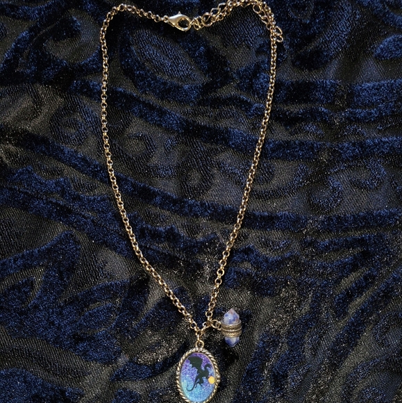 Dragon necklace with stone charm Dragon Stoner necklace - Picture 3 of 3